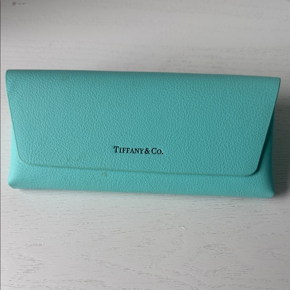 Tiffany & Co. Turquoise Gift Box - Picture 2 of 5